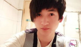 新闻爆料lol小智解说,揭秘电竞解说台上的风云变幻