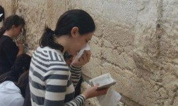 娱乐吃瓜君柬埔寨,柬埔寨背后的娱乐风云