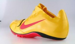 最新钉鞋爆料图片,科技与时尚的完美融合，引领运动潮流新风向”